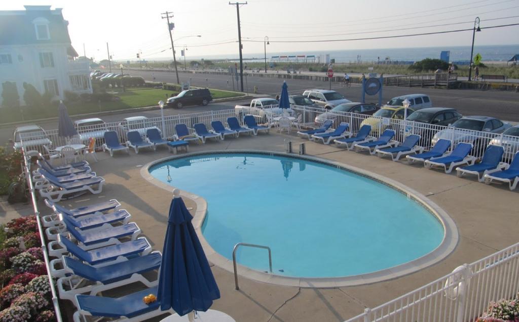 Colton Court Motor Inn Cape May Buitenkant foto
